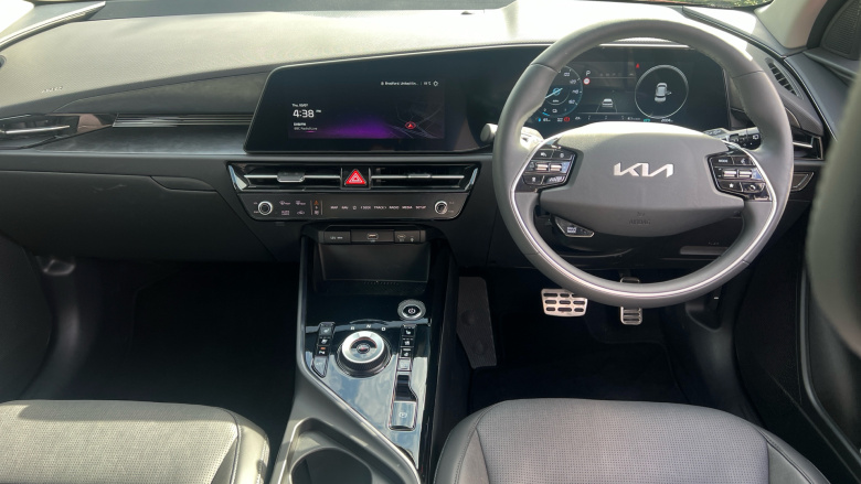Kia Niro 150kW 4 65kWh 5dr Auto Electric Estate